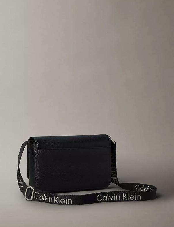 Сумка Calvin Klein жіноча